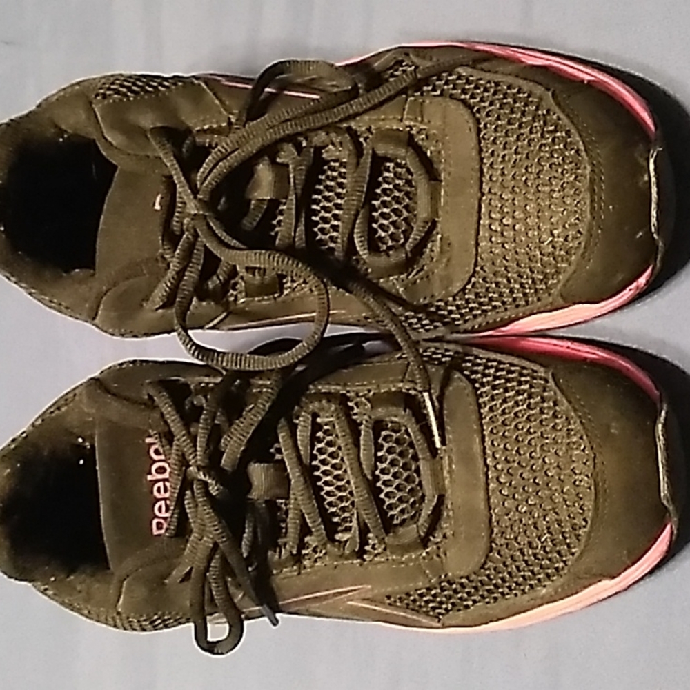 Steel-toe Reebok black/pink size 10w